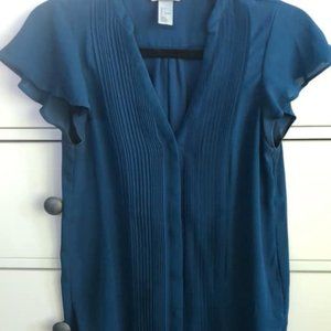 H&M flounce sleeve blouse. Size 2